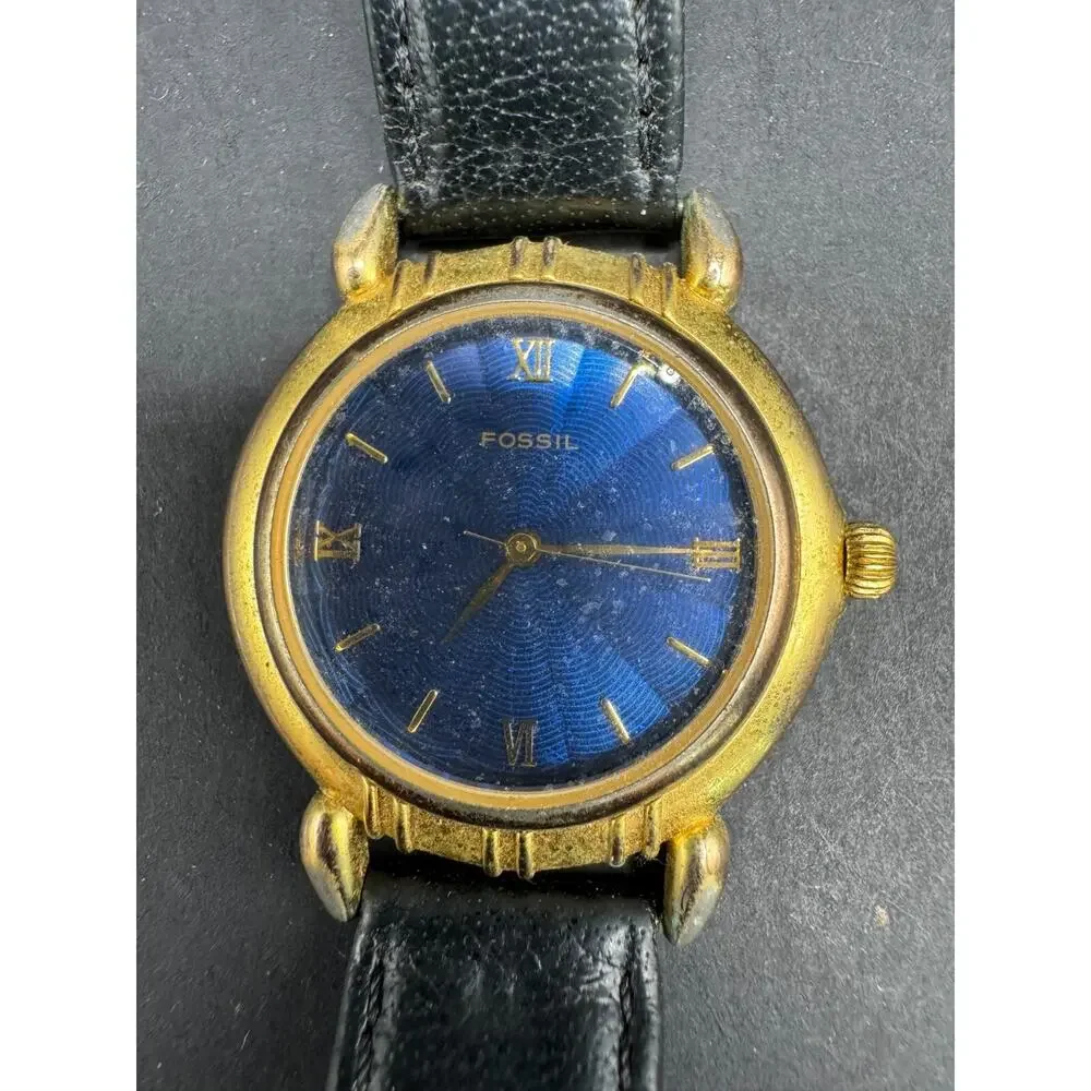 Fossil Watch Gold Tone ES-8530 WR Black Leather Band Roman Numerals Blue Dial